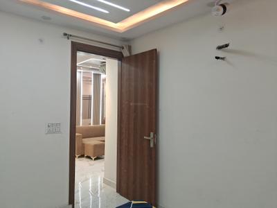 Bedroom Image of 850 Sq.ft 3 BHK Builder Floor for sale in Dwarka Mor New Delhi for Rs. 5000000