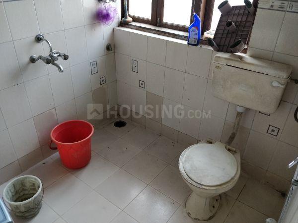Bathroom Image of PG for Boys in Matunga in Matunga West, Mumbai