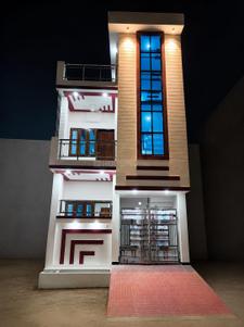 Building Image of 650 Sq.ft 3 BHK Duplex for sale in Shastripuram Agra for Rs. 6500000