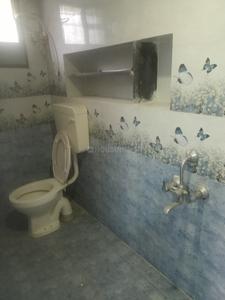 Bathroom Image of 1300 Sq.ft 2 BHK Independent House for rent in Kotnoor Gulbarga for Rs. 11000