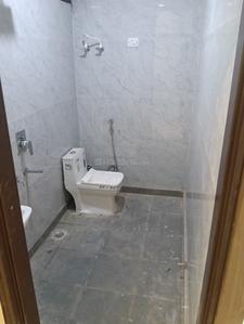 Bathroom Image of 850 Sq.ft 3 BHK Apartment / Flat for sale in Goyla Vihar New Delhi for Rs. 3600000