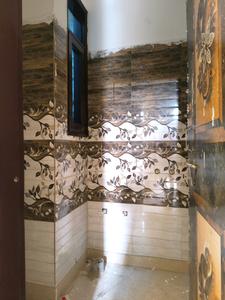Common Bathroom Image of 750 Sq.ft 2 BHK Builder Floor for sale in DLF Ankur Vihar Ghaziabad for Rs. 2380036