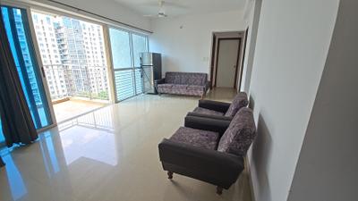 Living Room Image of 1238 Sq.ft 2 BHK Apartment / Flat for sale in Amanora Aspire Towers, Hadapsar Pune for Rs. 15500000
