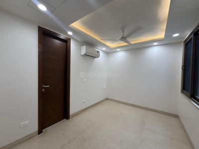 Bedroom Image of 2700 Sq.ft 4 BHK Builder Floor for rent in Swaraj Homes C Block RWA Kailash Colony, Greater Kailash I New Delhi for Rs. 235000