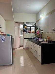 Kitchen Image of 900 Sq.ft 2 BHK Apartment / Flat for rent in Magarpatta Iris, Magarpatta City Pune for Rs. 37000