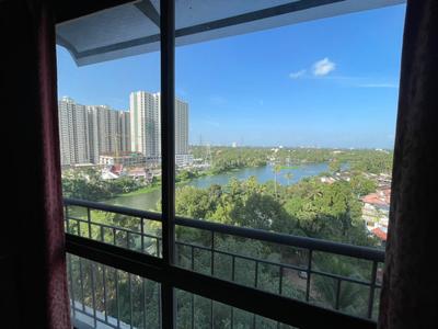 Balcony Image of 1650 Sq.ft 3 BHK Apartment / Flat for sale in Santhi Riverdale, Vyttila Kochi for Rs. 10500000