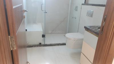 Image of 2914 Sq.ft 4.5 BHK Builder Floor for sale in BPTP Amstoria , Sector 102, Gurgaon for Rs. 49000000