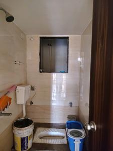 Common Bathroom Image of 3500 Sq.ft 3 BHK Apartment / Flat for rent in Brahmand Complex, Thane West Thane for Rs. 65000