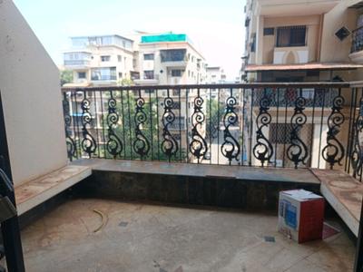Living Room Image of 2201 Sq.ft 4 BHK Apartment / Flat for rent in Flower Valley, Wanwadi Pune for Rs. 75000