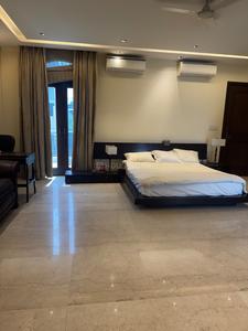 Bedroom Image of 5800 Sq.ft 7 BHK Independent House for rent in New Friends Colony New Delhi for Rs. 700000