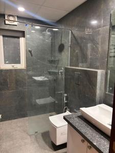 Bathroom Image of 3235 Sq.ft 4 BHK Apartment / Flat for rent in Aradhya Shri Bharat Vatika, Adarsh Gram Rishikesh for Rs. 70000