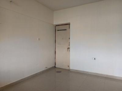 Living Room Image of 650 Sq.ft 1 BHK Apartment / Flat for sale in Magarpatta Heliconia, Hadapsar Pune for Rs. 7500000