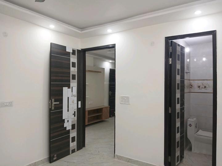 Basai Darapur, Bali Nagar Bedroom One 1