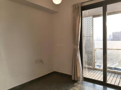 Bedroom Image of 2400 Sq.ft 4 BHK Builder Floor for sale in Lokhandwala Victoria, Worli Mumbai for Rs. 145000000