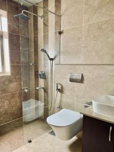 Bathroom Image of 2000 Sq.ft 3 BHK Apartment / Flat for rent in Panjim Goa for Rs. 150000