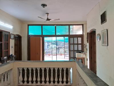 Living Room Image of 2520 Sq.ft 3 BHK Builder Floor for rent in Punjabi Bagh New Delhi for Rs. 45000