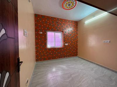 Bedroom Image of 1250 Sq.ft 2 BHK Independent House for sale in Veppampattu Chennai for Rs. 6400000