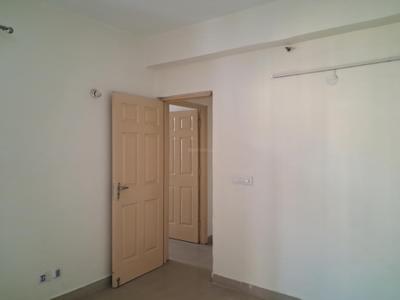 Bedroom Image of 1150 Sq.ft 2.5 BHK Apartment / Flat for rent in Supertech Cape Town, Sector 74 Noida for Rs. 29000