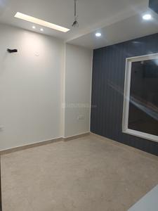 Bedroom Image of 1350 Sq.ft 3 BHK Builder Floor for sale in Model Town New Delhi for Rs. 25000000