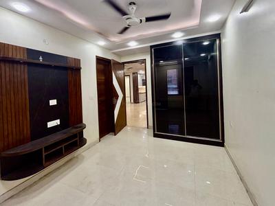Bedroom Image of 1800 Sq.ft 4 BHK Builder Floor for rent in Shahdara New Delhi for Rs. 55000