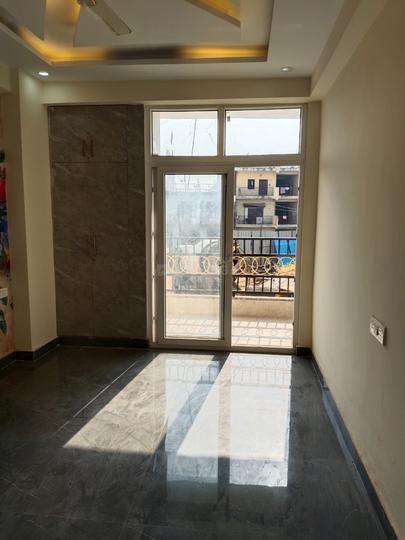 Vihaan Wardania Main Image 1