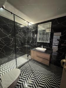 Bathroom Image of 5000 Sq.ft 5 BHK Duplex for sale in Sector 41 Gurgaon for Rs. 87500000
