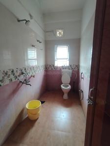 Bathroom Image of 750 Sq.ft 1 BHK Independent House for rent in Kala Pahar Guwahati for Rs. 10000