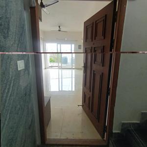 Image of 1000 Sq.ft 2 BHK Apartment / Flat for rent in Velachery, Chennai for Rs. 30000