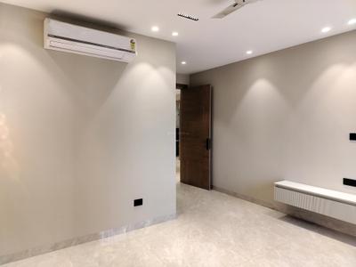 Bedroom Image of 3960 Sq.ft 4 BHK Builder Floor for rent in Sector 41 Gurgaon for Rs. 180000