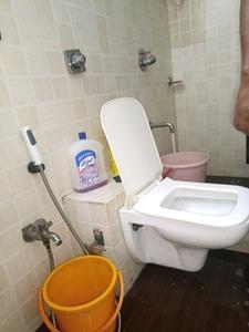 Common Bathroom Image of 1400 Sq.ft 3 BHK Apartment / Flat for sale in Regency Gardens, Kharghar Navi Mumbai for Rs. 35000000