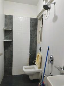 Common Bathroom Image of 600 Sq.ft 1 BHK Apartment / Flat for sale in Gurukrupa Marina Enclave, Malad West Mumbai for Rs. 11000000