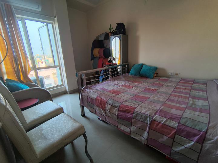 Nathany Shrivats Main Image 1