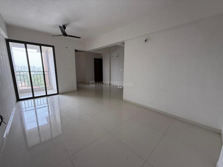 Ganesh Elegence Main Image 1