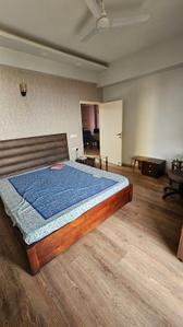 Bedroom Image of 2575 Sq.ft 4 BHK Apartment / Flat for rent in DLF The Primus, Sector 82A Gurgaon for Rs. 72000