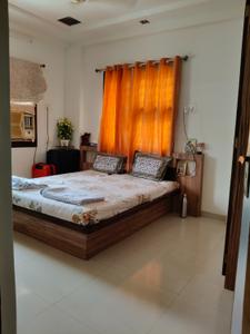 Bedroom Image of 1600 Sq.ft 2.5 BHK Apartment / Flat for sale in Shahibaug Ahmedabad for Rs. 9000000