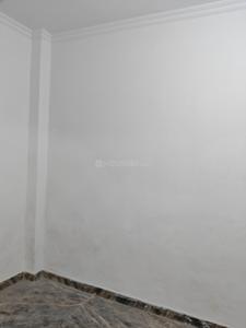 Bedroom Image of 250 Sq.ft 1 BHK Builder Floor for sale in Mandawali New Delhi for Rs. 950000