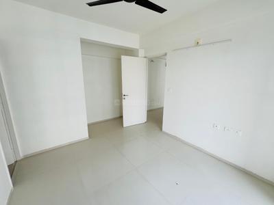 Bedroom Image of 1050 Sq.ft 2 BHK Apartment / Flat for sale in Godrej Garden City, Jagatpur Ahmedabad for Rs. 5200000