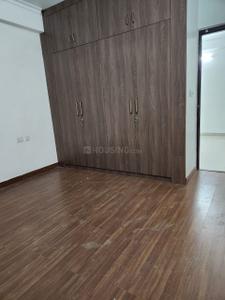 Bedroom Image of 1650 Sq.ft 3 BHK Apartment / Flat for rent in Gold Star Homes Phase II, Vrindavan Yojana Lucknow for Rs. 25000