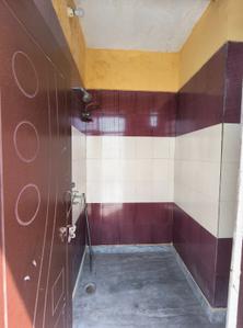 Bathroom Image of 2000 Sq.ft 3 BHK Independent House for rent in Kamla Nagar Rohtak for Rs. 9000