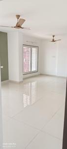 Hall Image of 1200 Sq.ft 2 BHK Apartment / Flat for rent in Narendra Nagar Extension Nagpur for Rs. 20000