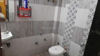 Bathroom Image of 1550 Sq.ft 3 BHK Apartment / Flat for sale in Khodiyar Colony Jamnagar for Rs. 5200000