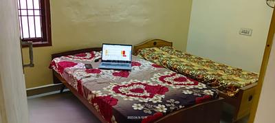 Bedroom Image of Narjis Fathima manzil  in Pozhichalur, Chennai