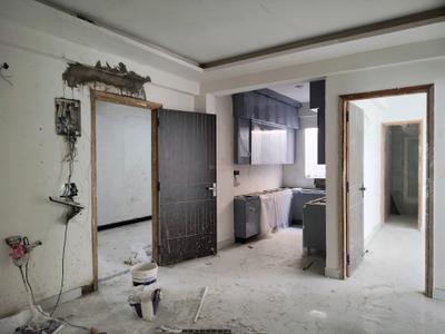 Living Room Image of 1400 Sq.ft 3 BHK Apartment / Flat for sale in Titania Residency , Phi IV Greater Noida for Rs. 8001000
