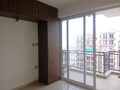 Bedroom Image of 900 Sq.ft 3 BHK Apartment / Flat for sale in ROF Aalayas 1 by ROF Group, Sector 102 Gurgaon for Rs. 9000000
