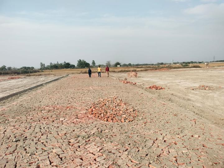 East Lucknow developing area Main Image 1