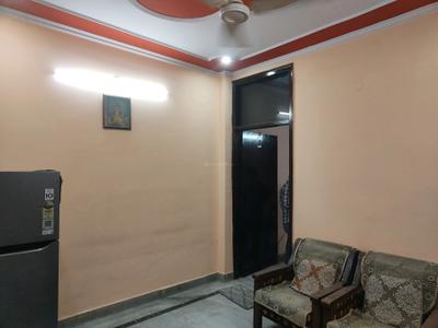 Living Room Image of 500 Sq.ft 1 BHK Builder Floor for rent in Uttam Nagar New Delhi for Rs. 14001