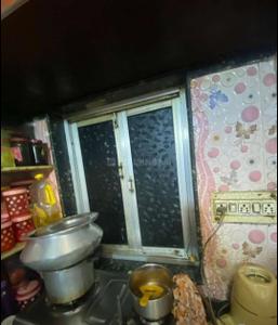 Kitchen Image of 500 Sq.ft 2 BHK Builder Floor for sale in Mominpore Kolkata for Rs. 2200000