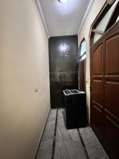 Near Tibbia College Bedroom 1