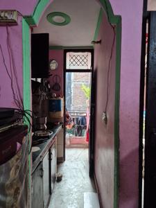 Kitchen Image of 400 Sq.ft 1 BHK Builder Floor for sale in Vaishali Ghaziabad for Rs. 2500000