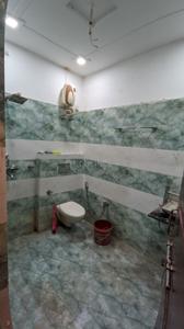 Bathroom Image of 500 Sq.ft 1 RK Independent House for rent in George Town Allahabad for Rs. 13000